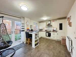 Photo 9- click for photo gallery